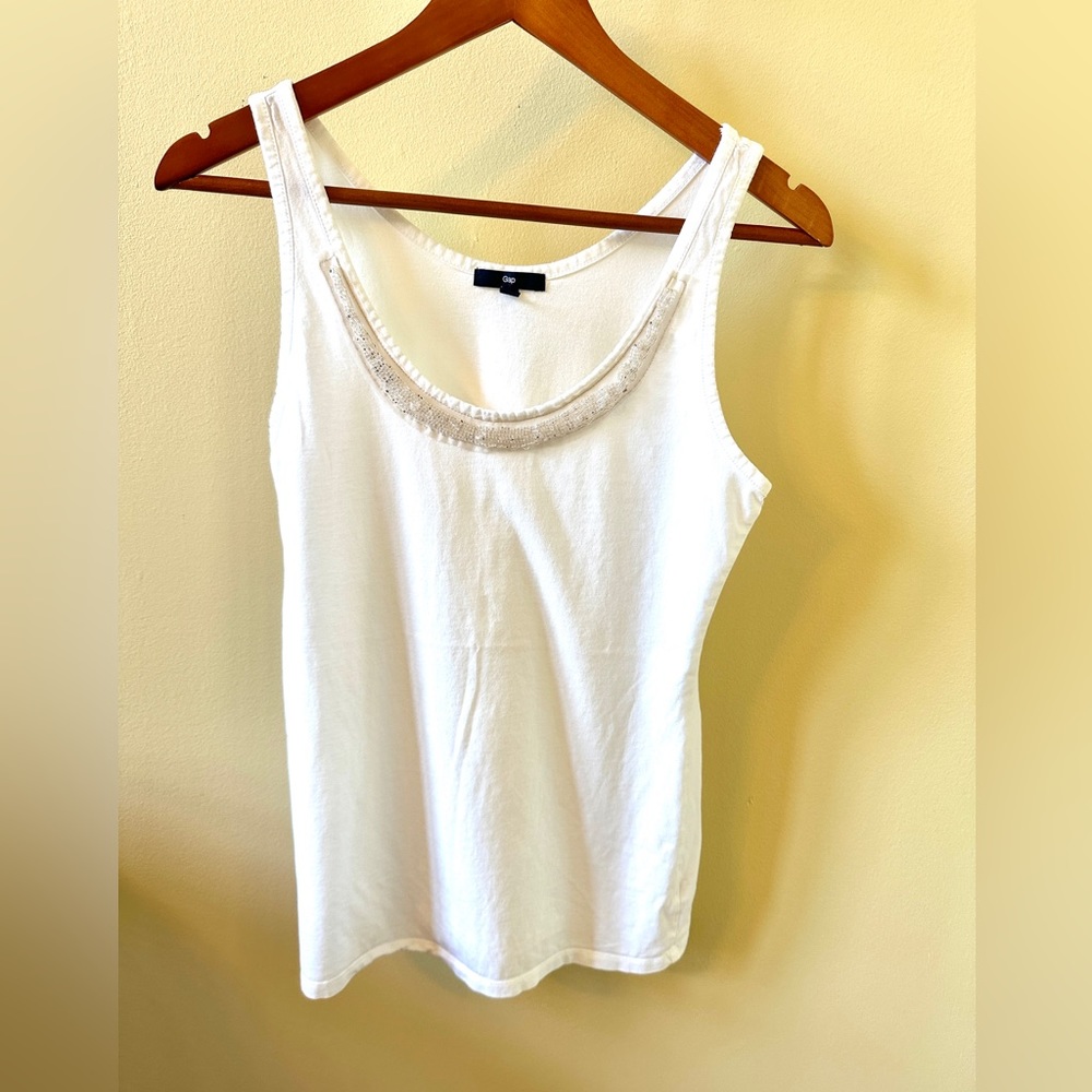 Gap White cotton tank top with beaded detail Size M